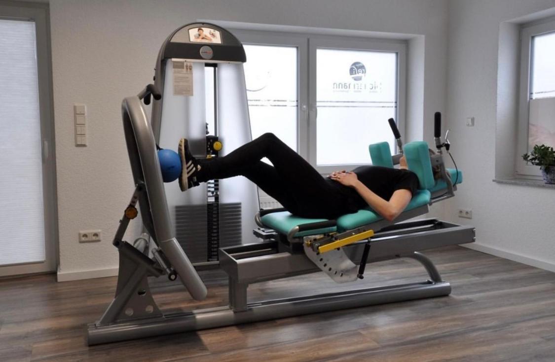 Ferienwohnung Im Resi Gesundheitszentrum ฟรอยเดนแบร์ก ภายนอก รูปภาพ
